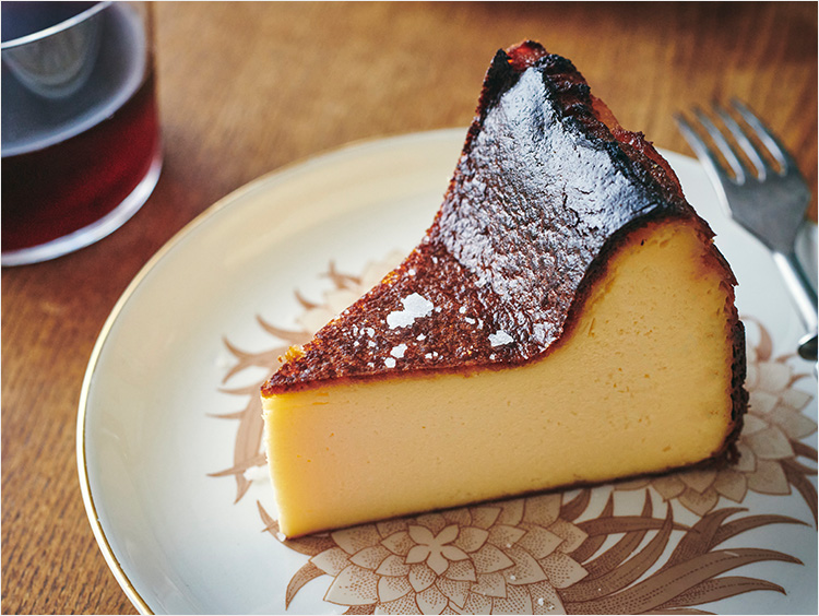 簡単トロ生バスクチーズケーキ by ⭐︎クックパッド簡単おいしいみんなのレシピが392万品