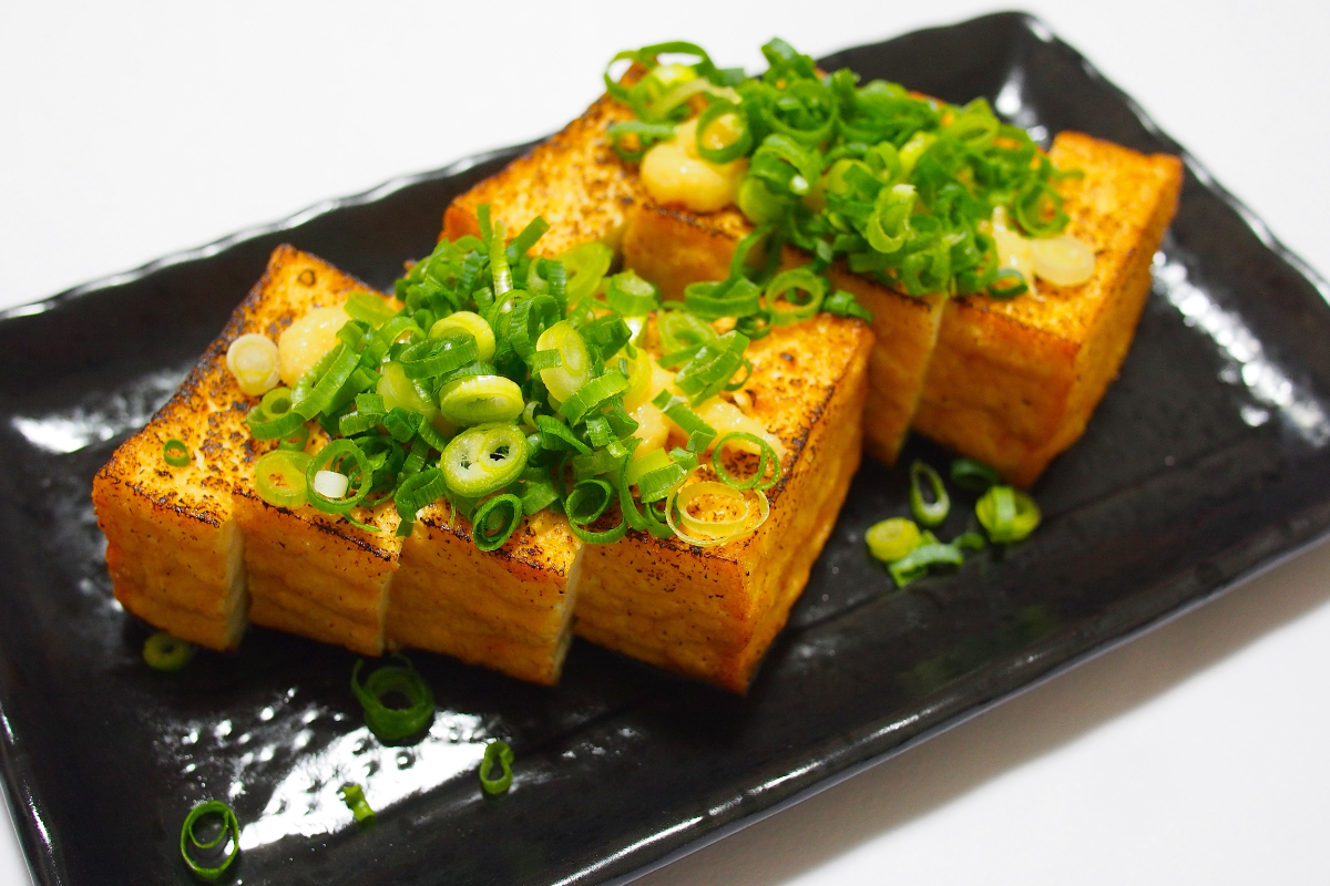 クックパッドトレンド1位!肉巻き厚揚げ - 八丈島のおいしい暮らし