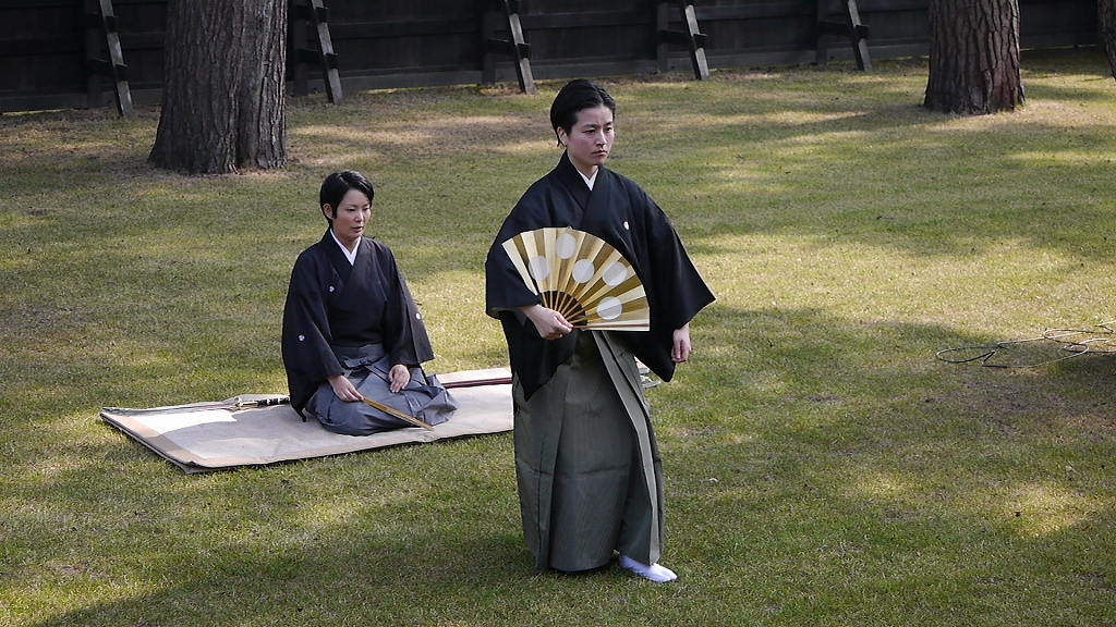 十三待ち合わせ「熟女家 十三店」ひなのさんのグラビア｜俗武者【関西版】