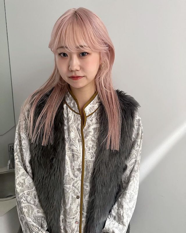 galaxy hairdressersさんはInstagramを利用しています:「ミルクティーカラーとピンクハイライトです‼️アイリスト スタイリスト アシスタント美容学校卒業予定者も募集中‼ ️社会保険完備です‼️ galaxyhairdressersgalaxyeyeギャラクシー足利足利美容室太田