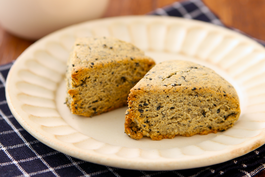 材料4つ!超簡単激ウマ『サクサクとろーりチーズスコーン』の作り方 - てぬキッチン