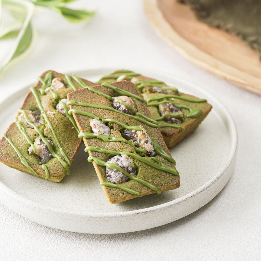 先週作った かりんとう饅頭 カラッと油で揚げたから ZEROカロリー😌😌😌 とりあえず蒸したての黒糖饅頭で🍵を飲み 揚げたてのかりんとう饅頭でcoffeeTime その後無性にキムチが食べたくなり キムチ納豆ニラごはんをかき込んだ😋 今日もお疲れ様でした♪かりんとう饅頭