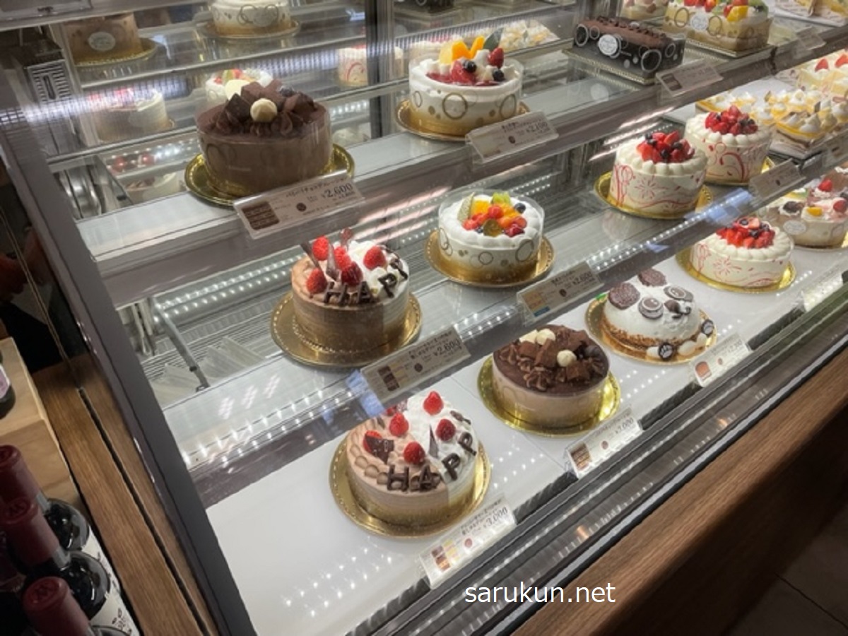 シャトレーゼ お誕生日ケーキと我が家のおすすめスイーツLEE