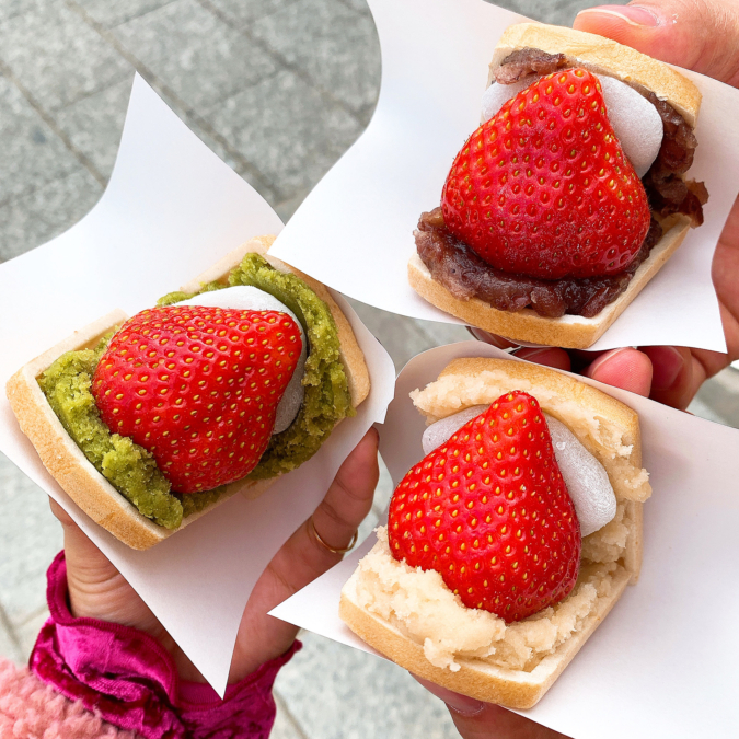 天山 太宰府天満宮参道にある 博多あまおう いちご団子が人気！太宰府魅力発見塾