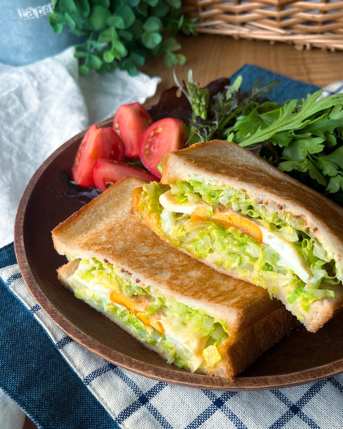 ツナマヨ×キャベツの黄金コンビで！ ボリュームホットサンド