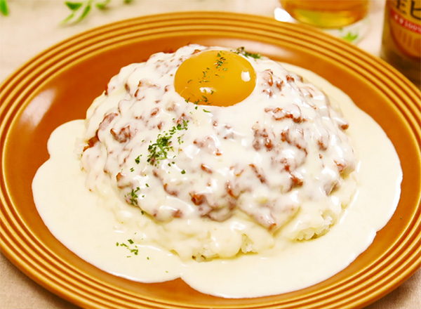 学校給食のカレーライス