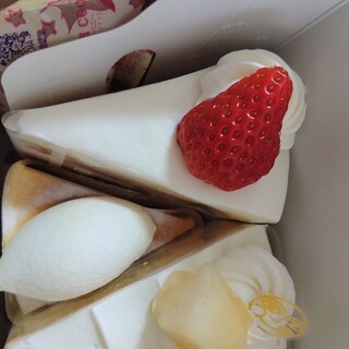 口コミ一覧 : patisserie Donnerぱてぃすりー どね- 春田 ケーキ食べログ