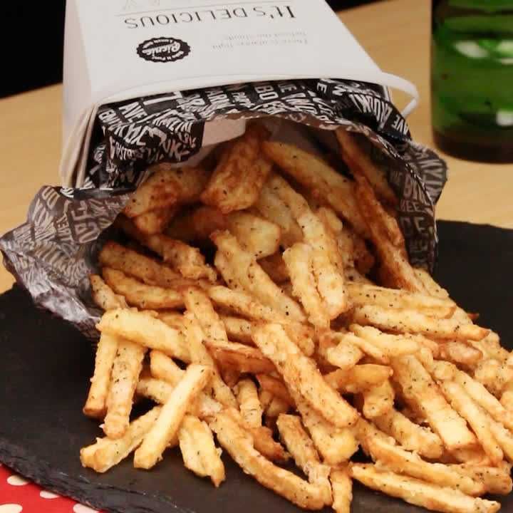最高に美味しいホクホクのフライドポテト専門店「AND THE FRIET」TABIZINE～人生に旅心を～