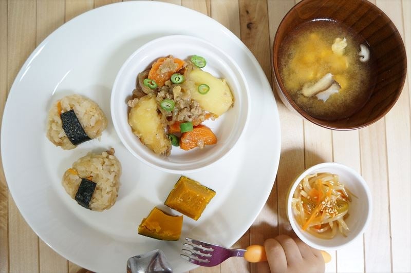 2歳のこどもごはん☆鶏ハムやスコップコロッケなど一週間の献立