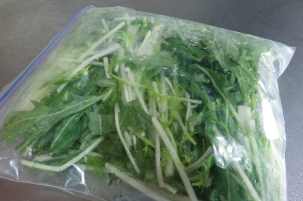 水菜の冷凍・冷蔵保存方法 長く鮮度を維持するテクニックほほえみごはん-冷凍で食を豊かに-ニチレイフーズ