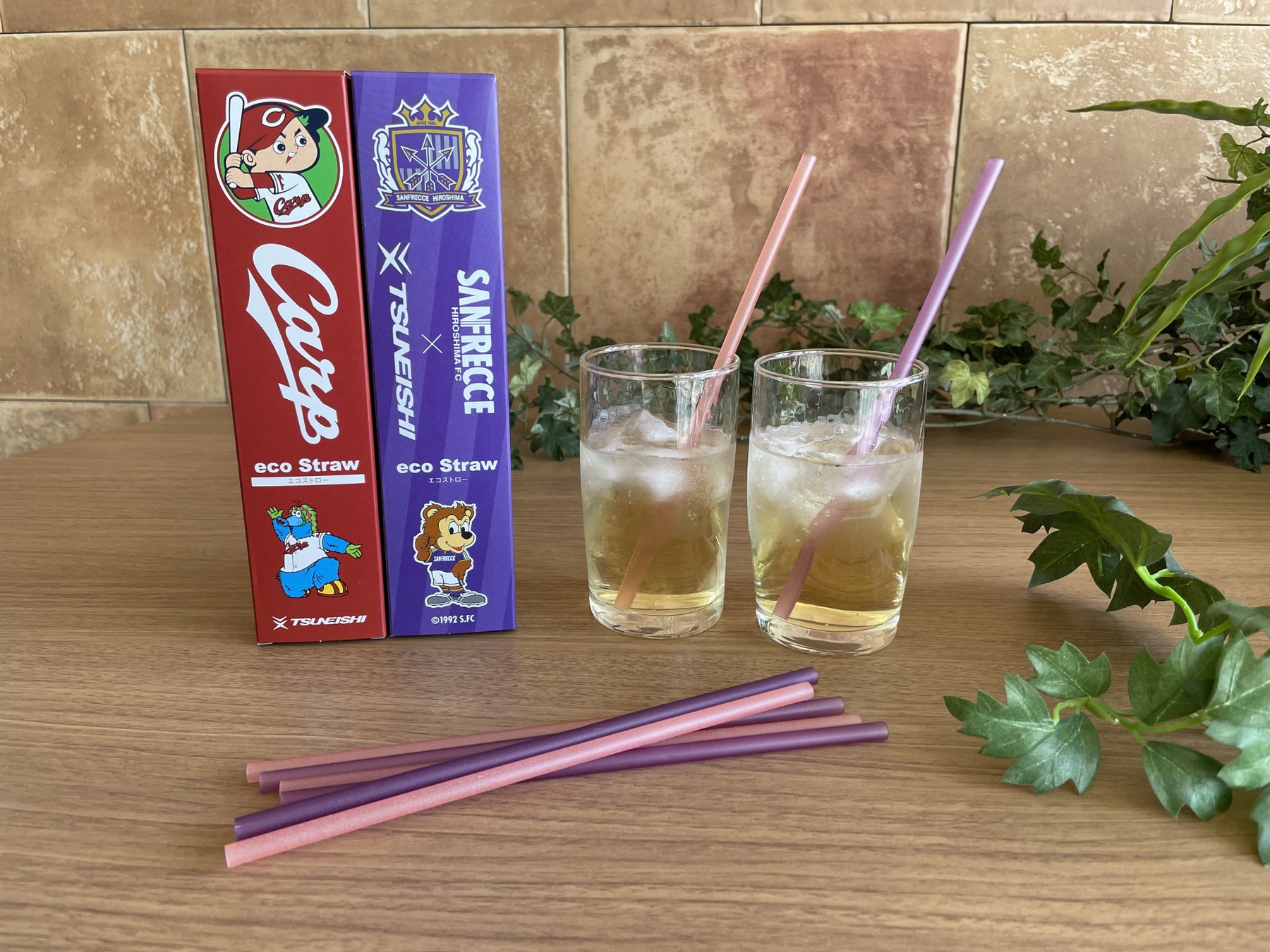 授業紹介 「米ストローを世界中に広めたい」日本初の食べられるストロー＜3年食嗜好科学＞授業紹介N-mag新潟食料農業大学農業、食品開発、商品企画、流通・経済、飲食サービス、金融、公務員など食料産業で活躍する人材になる