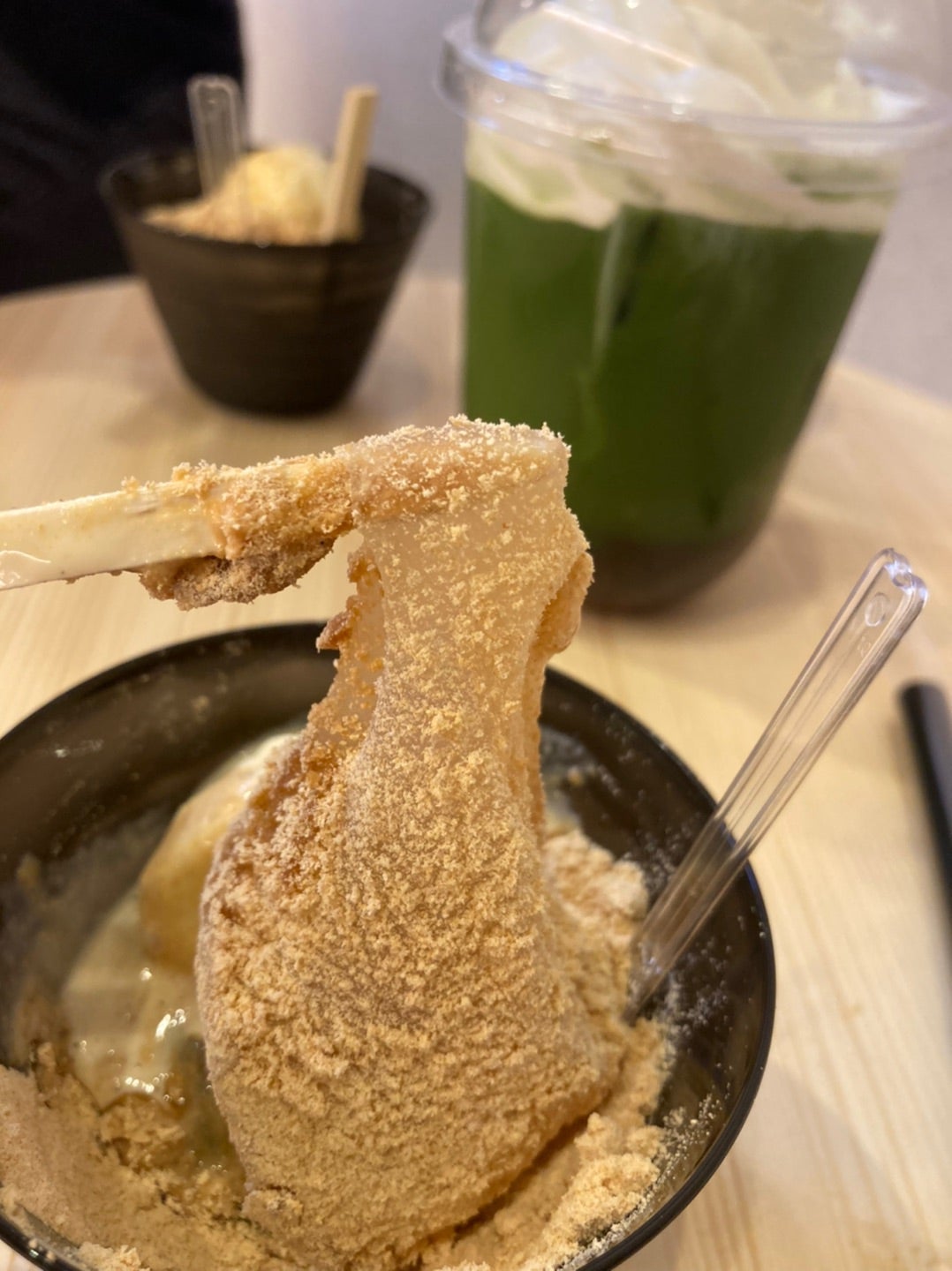 倉敷美観地区のわらびもち専門店「甘味処鎌倉」。モッチリ食感が大人気!!KCTトクもりっ