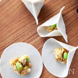 旬をたのしむ簡単シンプルレシピ , 今日のレシピは『ツナとじゃがいものチーズガレット』です。,カリカリのじゃがいもガレットにツナとチーズを入れました。, 焼く時間は少しかかりますが、工程はシンプルで作りやすいです。,お好みで食べるときに塩をふっても美味しいです。, 作ってみてもらえたら嬉しいです。, ツナとじゃがいものチーズガレット 調理時間25分 ,