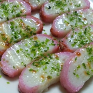 お弁当に☆かまぼことコーンのマヨ炒め☆