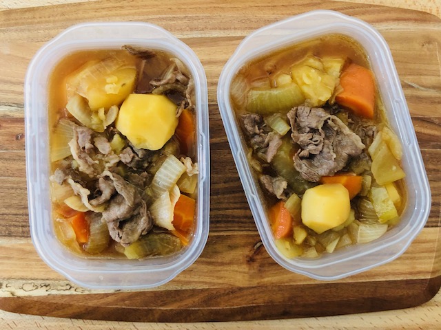 肉じゃがの保存方法は冷凍?冷蔵?保存期間も覚えておきたい! - macaroni
