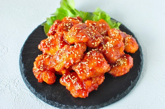 本場のヤンニョムチキンのレシピ。揚げない＋美味しいタレの比率カライチ