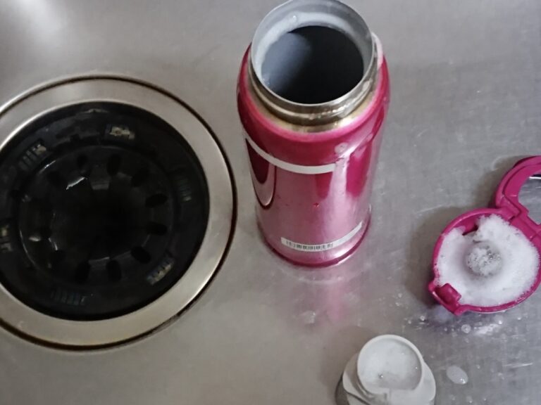 花王製品Q&A使用可否 「キッチン泡ハイター」はステンレスの水筒の除菌や漂白に使えるの