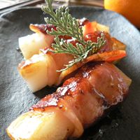 黄金ベーコン餅ロール