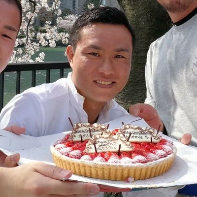 梅梅田で働く・遊ぶ・楽しむ人達のための、おとなのFM局「エフエム・キタ」│社長インタビュー