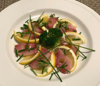 ハマチのお刺身でカルパッチョ風