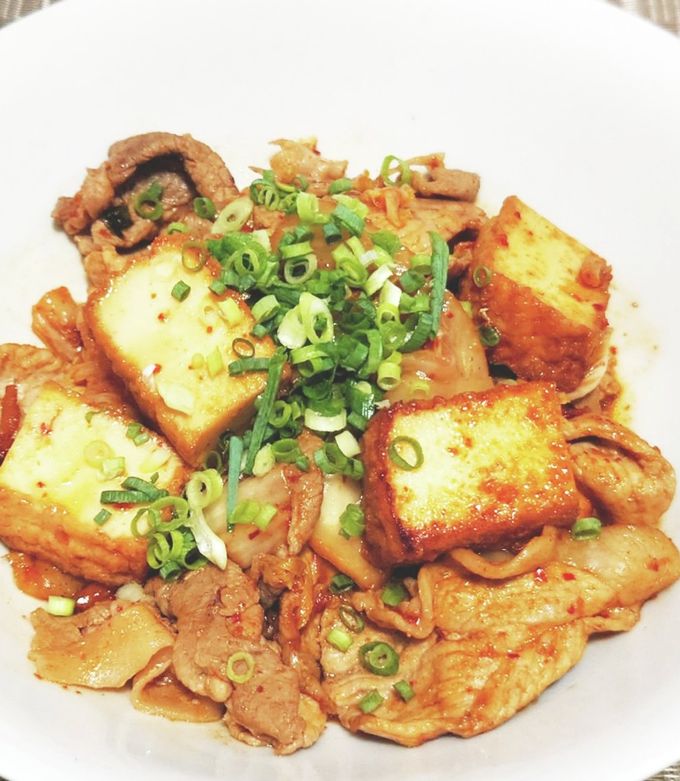 豚肉と厚揚げのキムチ風味炒め