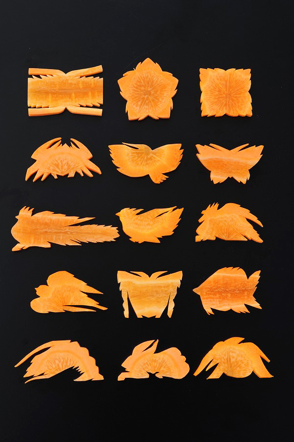 人参の飾り切り技術: 美しい盛り付け