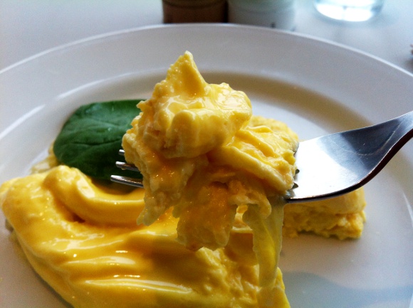 bills ビルズ のスクランブルエッグは本当に世界一の朝食か？お台場イベント情報