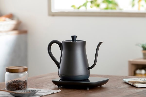 Amazonやかん ティーポット 茶瓶 茶道道具 鉄瓶 蓋付き ビンテージ沸騰ケトル 直火式 淹れるお茶 クッキング ティー鉄瓶 レストラン ティー ケトル 家庭用小型ペレット鉄瓶 淹れるお茶ケトル 600 ml 800 ml800ML 鉄瓶 オンライン通販