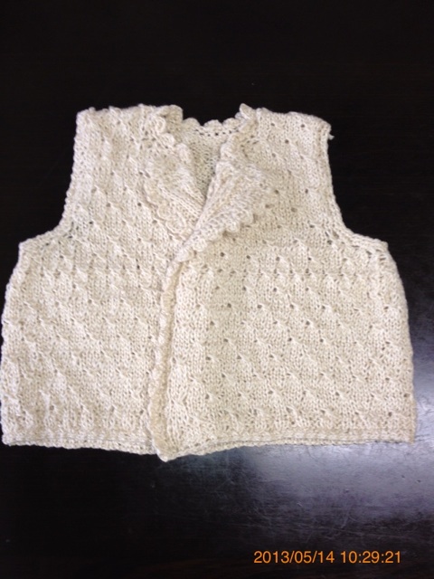 カギ針編みベビーニット手作りキット ベスト: キット手づくりタウン by 日本ヴォーグ社