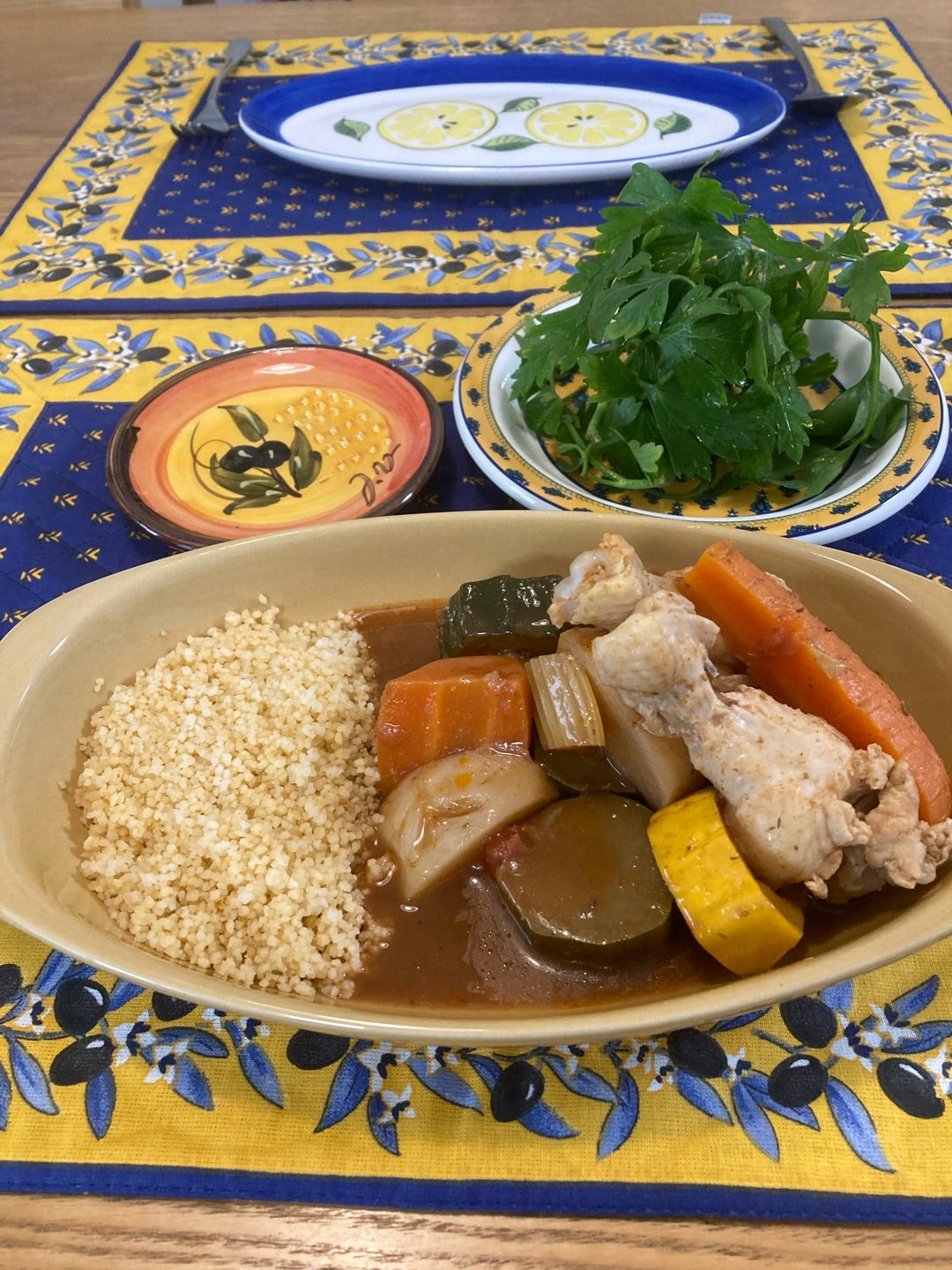 モロッコ料理・美味しいクスクスが味わえるレストラン！ みゅうパリブログオプショナルツアー・現地ツアーの みゅう