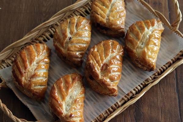 Amazonミニ ショーソン オ ポム アップルパイ 40g×30個 10個×3パックフランス産 冷凍ぷらすの菓子パン 通販