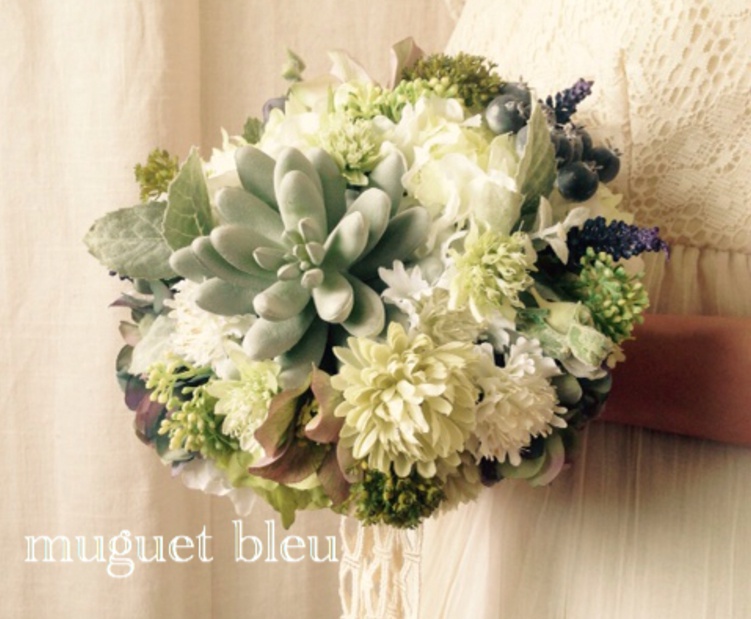 大人っぽいデザインがおしゃれ」お誕生日祝い花誕生日のおしゃれな祝い花