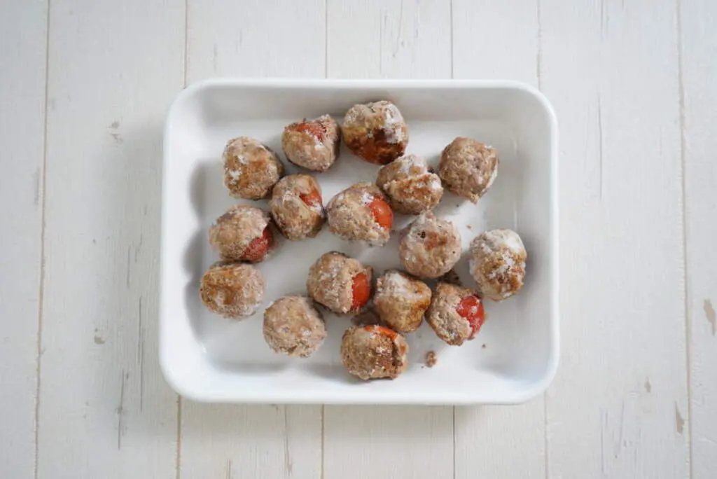 冷凍トマトの甘酢オリーブオイルがけ