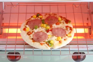 トースター選べる豪華特典オーブントースター 4枚焼き おしゃれ 上下ヒーター ピザ 冷凍ピザ クッキー グラタン グリル 餅 揚げ物 温め直し低温調理 ホイル焼き 料理 簡単 掃除しやすい 手入れしやすいRussell Hobbs ラッセルホブス オーブントースター 7740JP