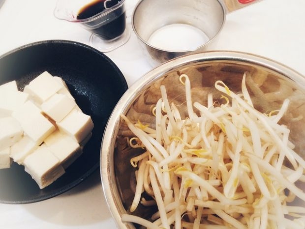 ささやかな飯テロ １２：もやし炒めみずのさん