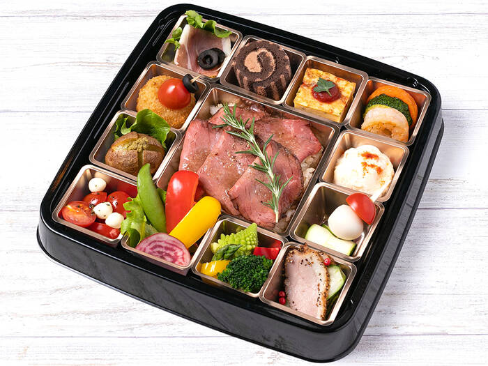 圧倒的なインパクト！秋葉原のローストビーフ丼人気店10選 - macaroni