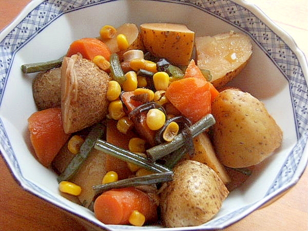 レンジで作る簡単レシピも！めんつゆ味のじゃがいもの煮物レシピ6選の人気レシピ・作り方デリッシュキッチン