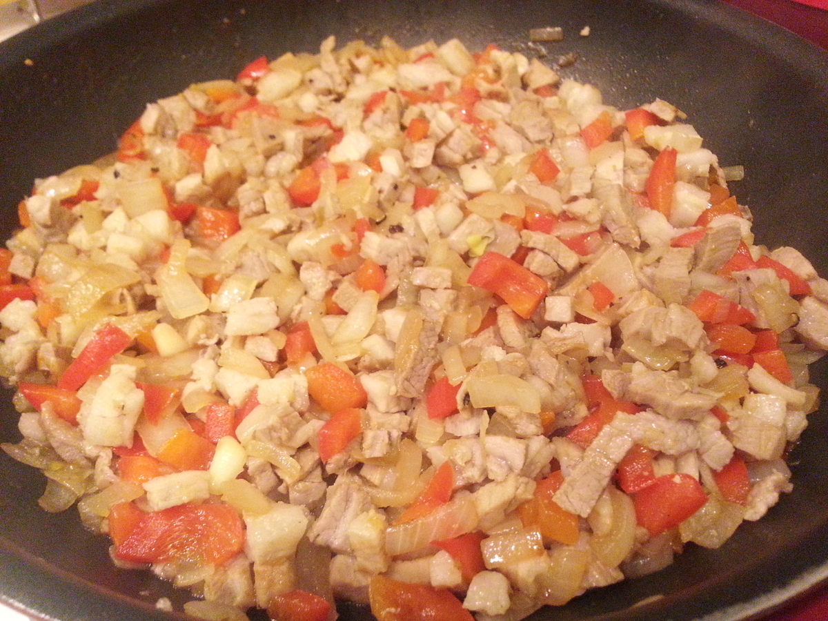 絶品フィリピン料理！初挑戦の我が家の手作り『シシグ』のお味は？漫画家ムサシのブログ