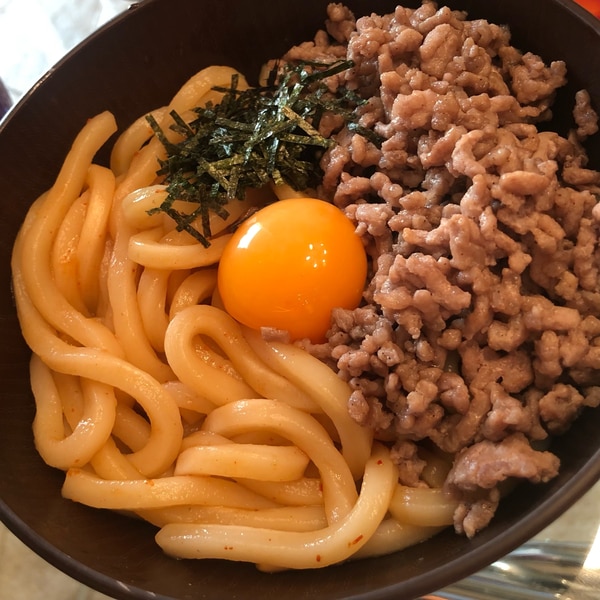 豚ミンチで台湾まぜそば風うどん