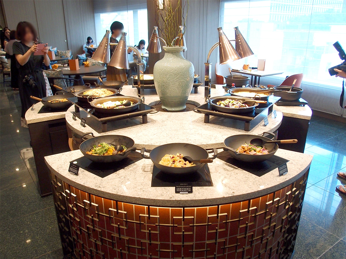 EXCEL DINNER BUFFET 春を感じる料理が盛りだくさんのディナーブッフェ開催 ～サステナブルにつながる低利用魚のメニューも登場～東急ホテルズ＆リゾーツ株式会社のプレスリリース