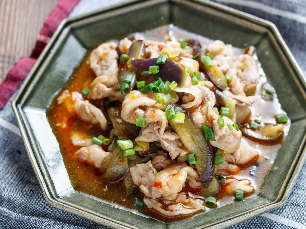 男子ウケ抜群！おかわり必須 とろとろ茄子と豚肉のオイスターソース炒め: たっきーママオフィシャルブログ「おしゃべりな台所」 Powered byライブドアブログ