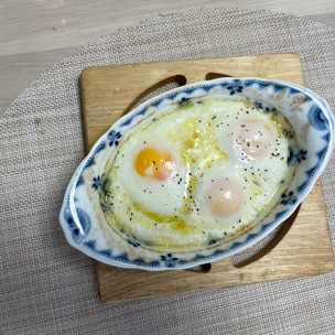 かつおぶし香る、カリカリ目玉焼き丼 ごはん同盟のレシピフードクロワッサン オンライン