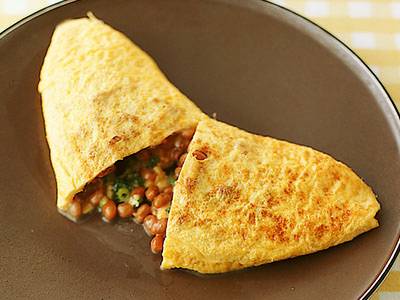 包丁もまな板も必要なし!混ぜて焼いたら出来上がり♪納豆×卵の本当に簡単で美味しい絶品おかずレシピ あさごはんチャンネル- エキスパート -Yahoo!ニュース