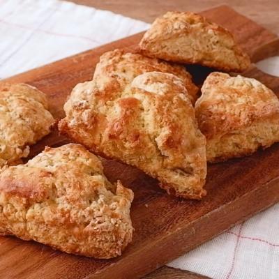 サクサクしっとり基本のスコーン