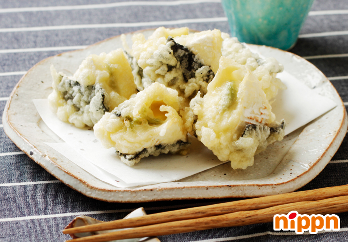 まるごとカマンベールのベーコン包み焼き