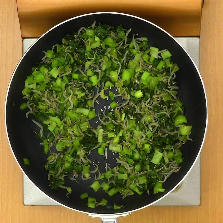 小松菜とごまのあえもの ごまレシピ公式 ごま油のかどや製油