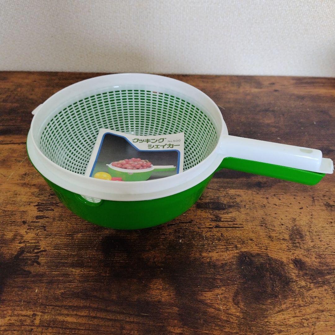 まとめ売り レトロ キッチン用品ポット 容器 調味料入れ昭和ポップ 「送料無料」○ 調味料入れ キッチン雑貨 レトロポップ 醤油さし塩コショウ くらしの泉会 昭和レトロ 未使用保管品