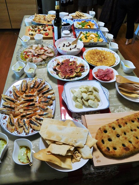 新築祝いの仕出し配達: ナナログ