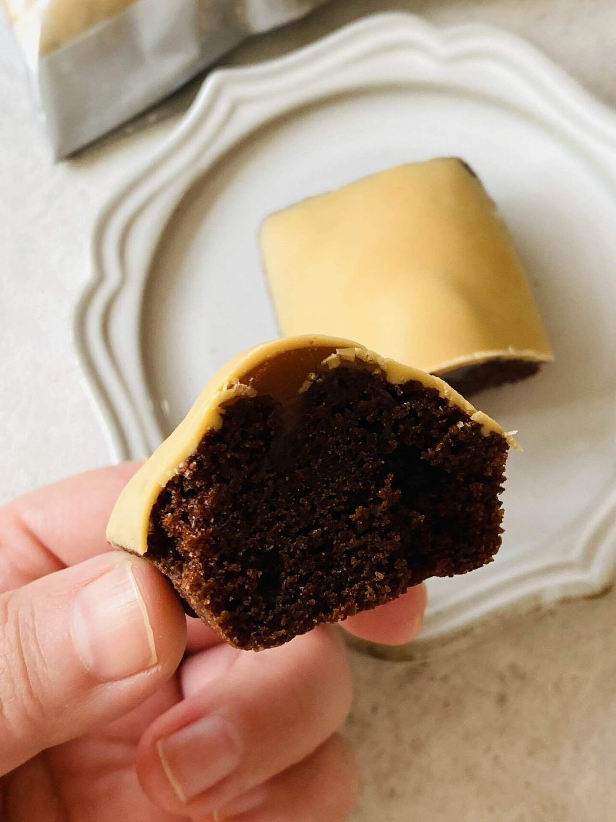 パティスリー&カフェ デリーモ Pâtisserie & Café DEL'IMMO ×フィナンシェ ブロンドキャラメル フィナンシェ専門家が実食レビュー！おいしい？どんな特徴？違いは？ワールドフィナンシェショップガイド WFG