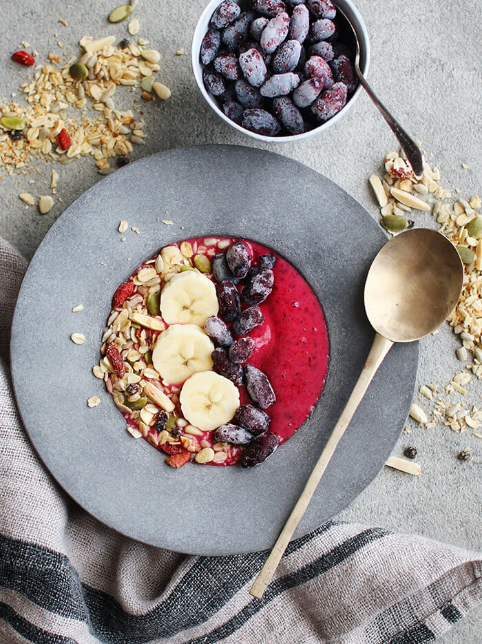 アーモンドバターベリースムージーボウルALMOND専門店 De SAMUEL